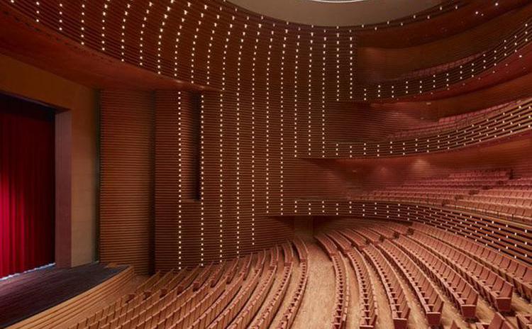河南洛陽(yáng)劇院槽木吸音板聲學(xué)工程